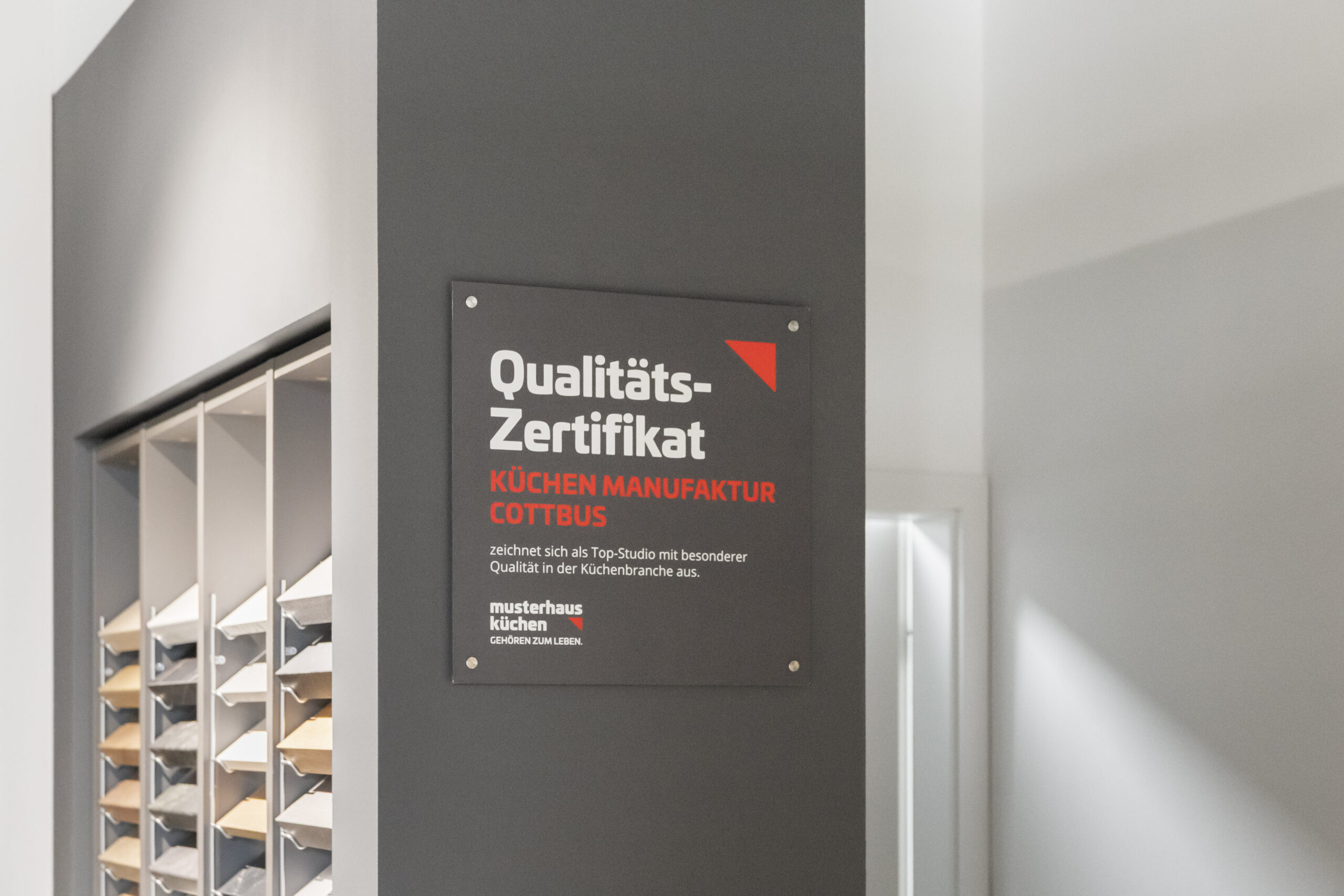 Bild des Qualitätszertifikates der Küchen Manufaktur Cottbus